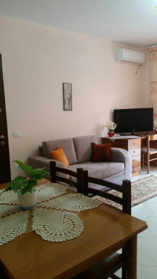 Christos Apartments Саранда Экстерьер фото