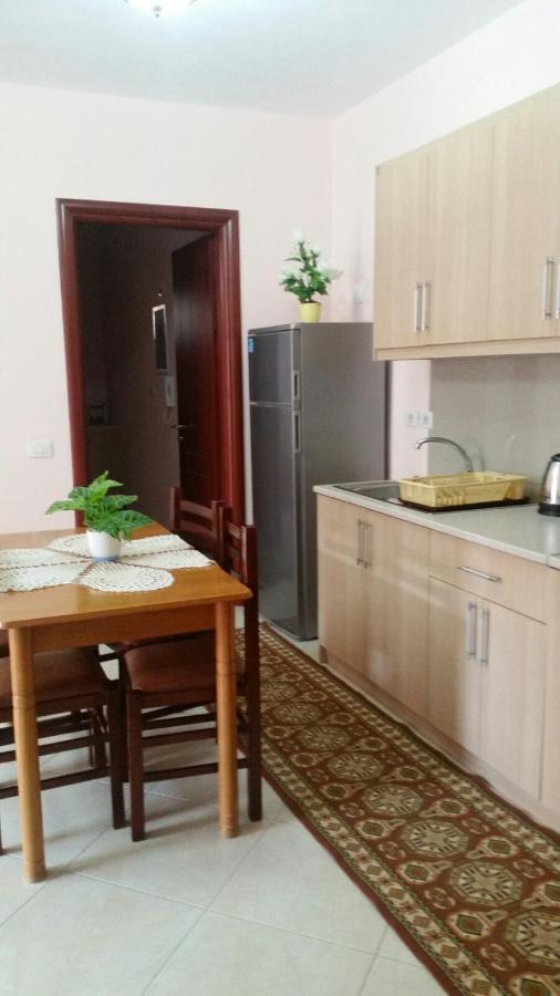 Christos Apartments Саранда Экстерьер фото